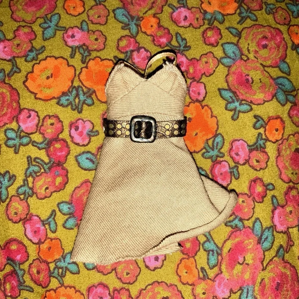 Bratz Doll Clothes Magic Make Up Cloe Dress With Belt Vintage‎ Y2K Tan Brown